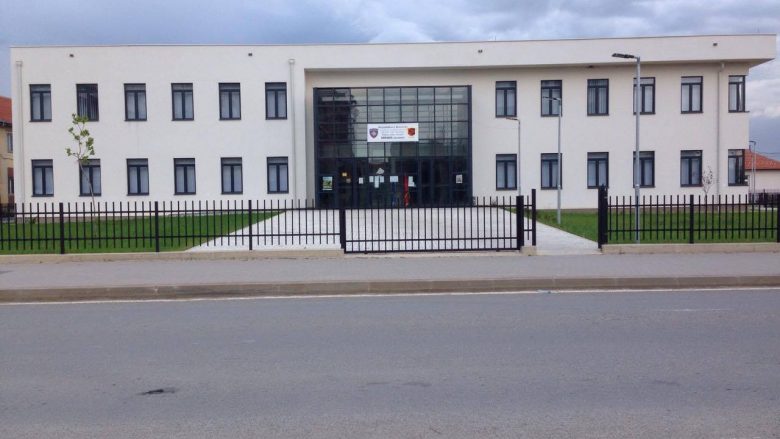 Kryetari Lladrovci emëron katër drejtorë të rinj