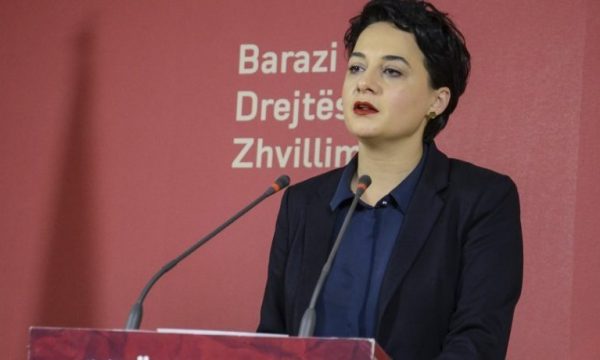 Pacolli: Nëse lajmin e pavërtetë për njohjen e ka dhënë Vlora Çitaku ajo duhet të shkarkohet