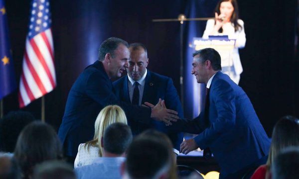 Opozita nuk i bashkohet Kurtit në dialog me Serbinë