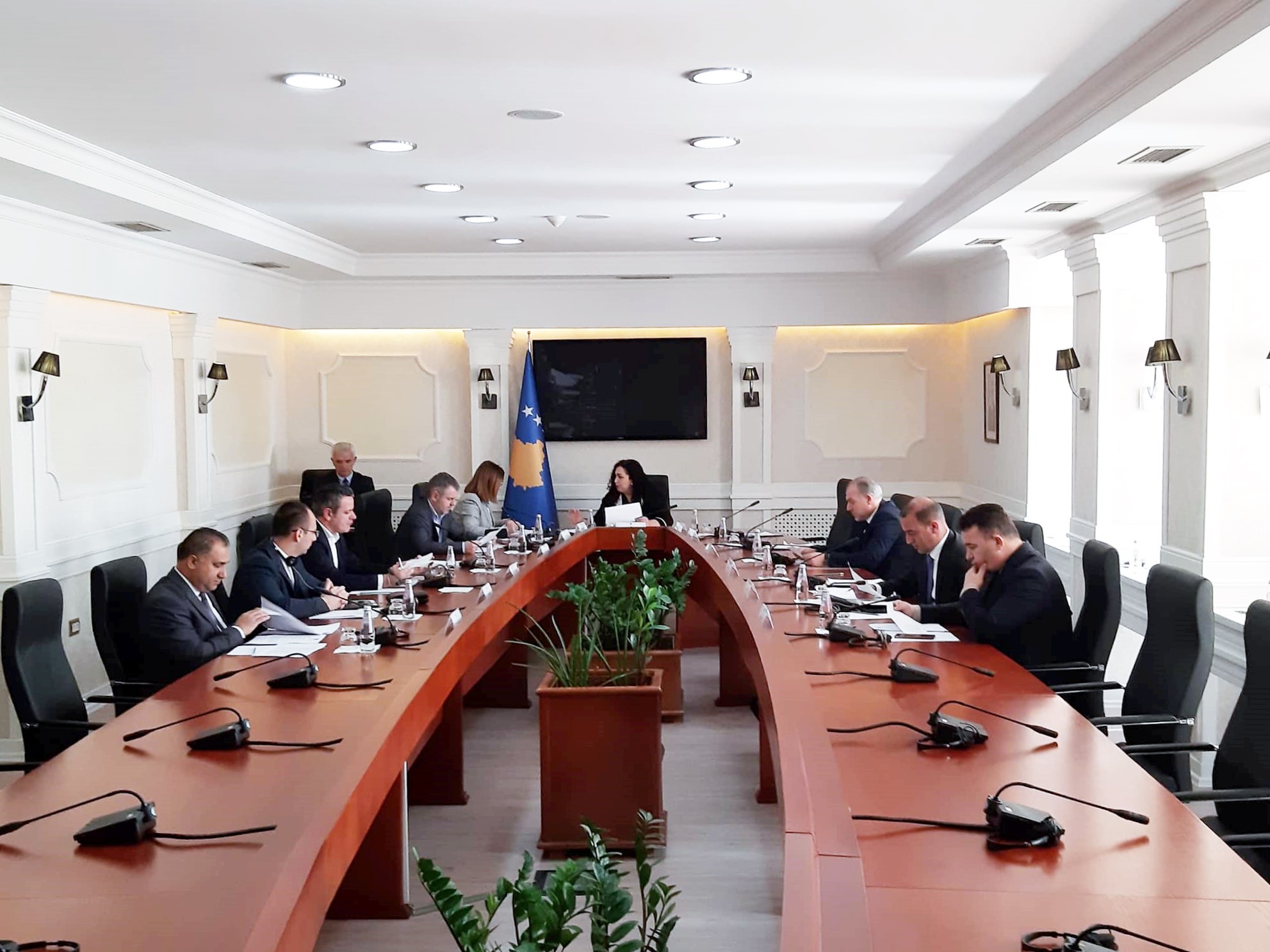 LDK lëshon mbledhjen e Kryesisë, Gashi: Kurti e ka futur vendin në krizë politike