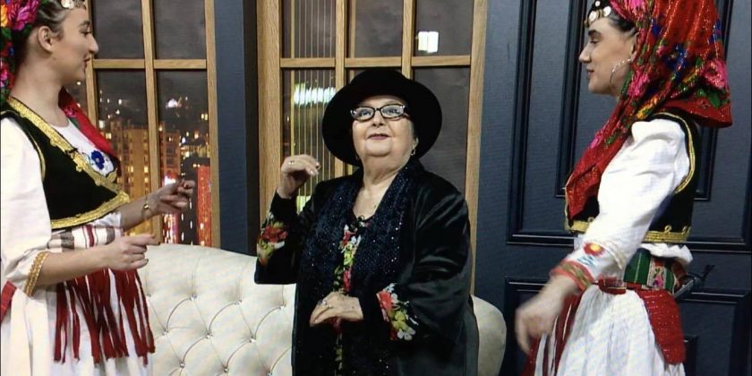 Leze Qena sot feston ditëlindjen, kaq vjeçe u bë