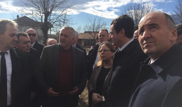 Qeveria premton mbështetje pas dëmeve nga erërat, në Pejë