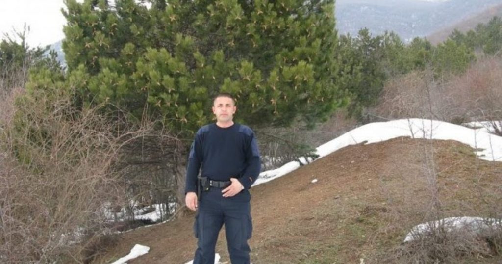 Zhduket pllaka përkujtimore e heroit Izet Demaj në Istog