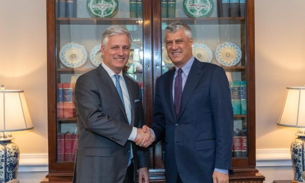 O’Brian: Trump i gatshëm të ndihmojë dialogun Kosovë-Serbi