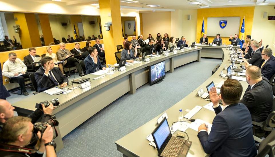 Mblidhet (online) sot Qeveria e Kosovë, pritet të merren disa vendime të rëndësishme