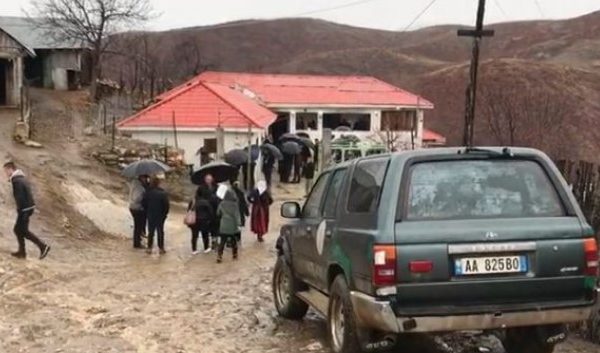 “Vajza martohej në shtator”! Detaje të rënda për vdekjen e trefishtë në Ostren