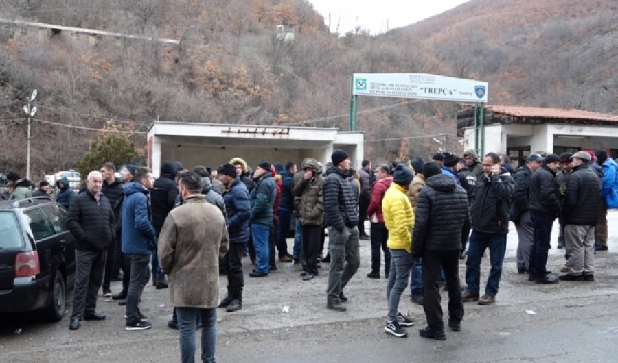 Vazhdojnë protestat kundër punësimeve në Trepçë, pavarësisht anulimit të pjesshëm të konkursit