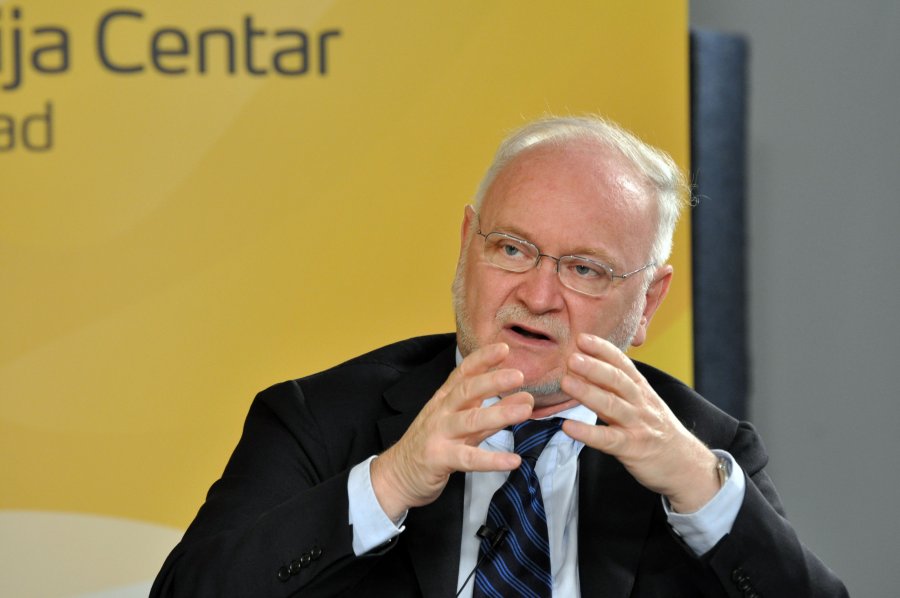 Deputeti i Serbisë thotë se Kosova kurrë s’ka qenë në fakt pjesë e Serbisë