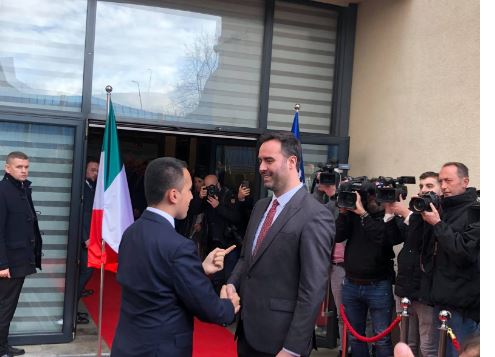 Konjufca: Italia mbështet heqjen e vizave për Kosovën