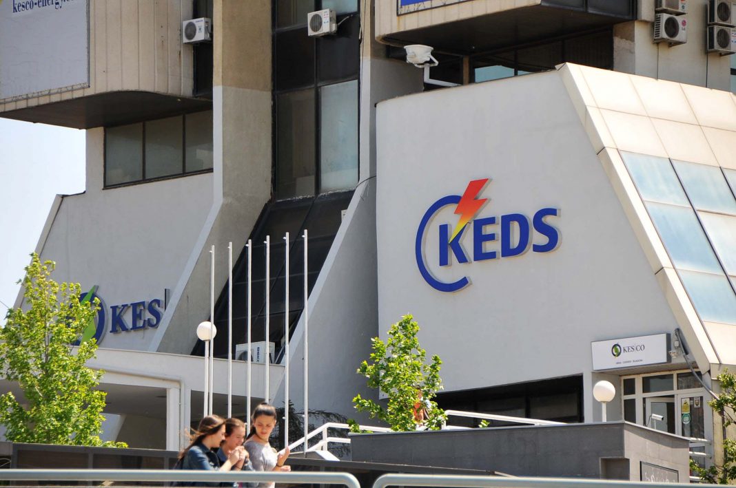 Biznesmeni kosovar denoncon KEDS-in për vjedhje