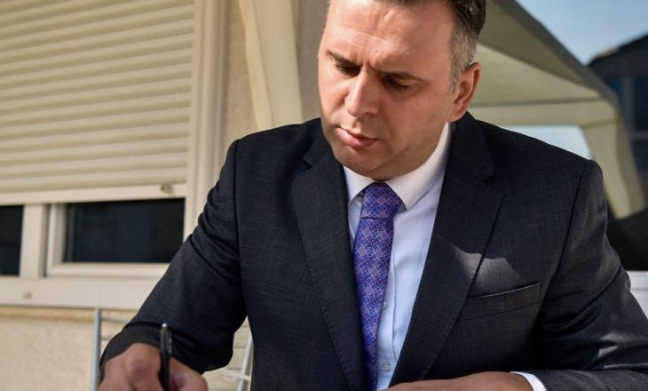 Bajqinovci e mohon se Vetëvendosje është përqarë me Listën Guxo