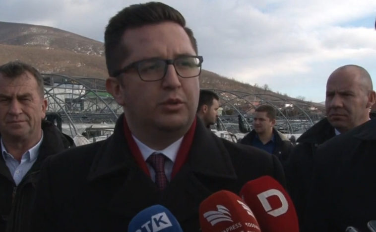 Ministri Mustafa: Do punojmë intensivisht për të evituar problemet nga erërat e forta