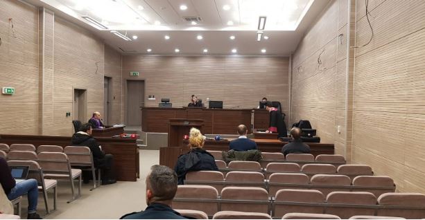 Nis seanca për aktivistët e PSD-së dhe VV-së, për koktej molotovë