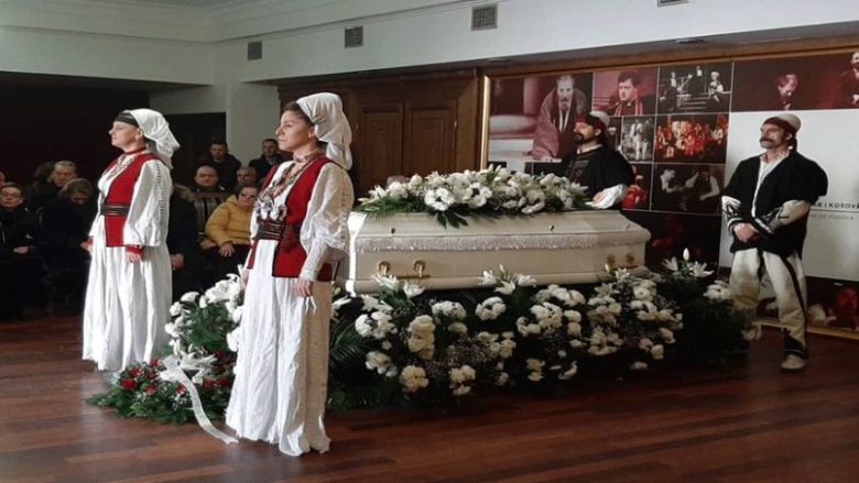 Nisin homazhet për Nexhmije Pagarushën