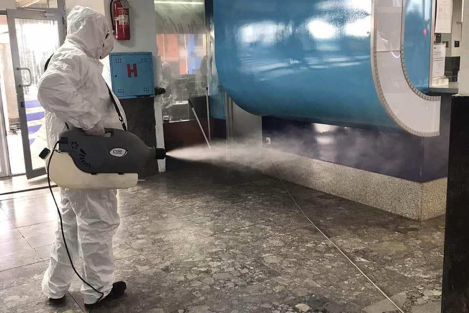 Dezinfektohet Stacioni i Autobusëve në Prishtinë
