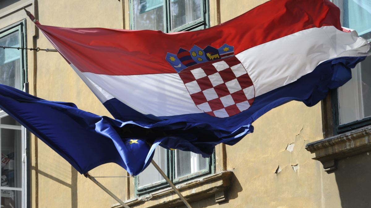 Kemi mbetur pa leje pune, pa bukë duam të kthehem në Kosovë: Mbi 600 qytetarë të bllokuar në Kroaci
