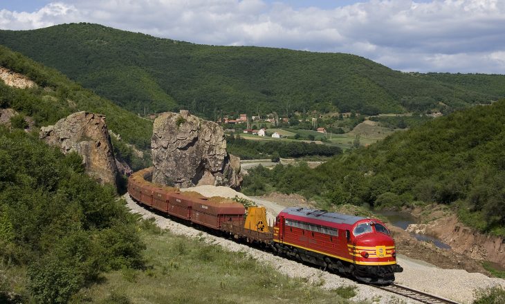 Rikthehet në qarkullim treni Shkup-Prishtinë dhe anasjelltas