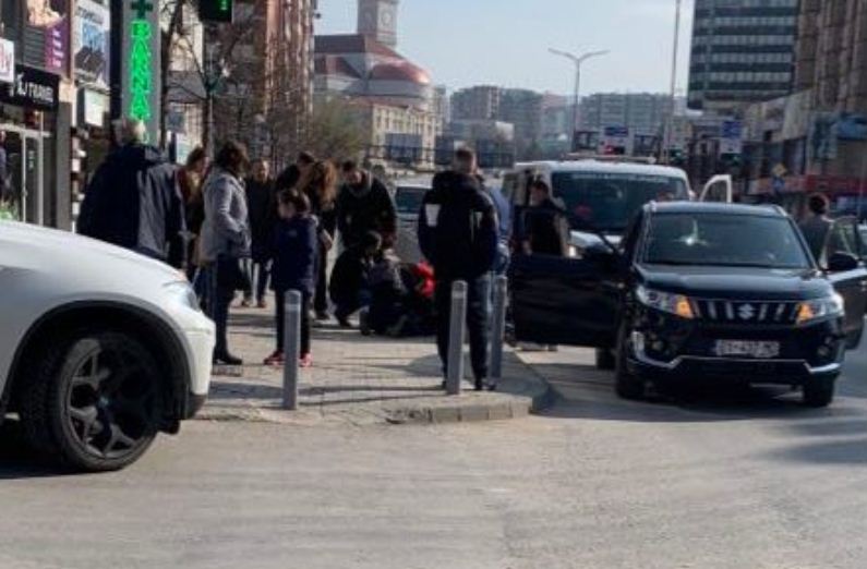 Një i lënduar në aksidentin te Menza në Prishtinë