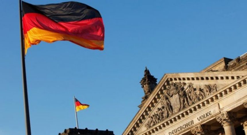 Rregullat e udhëtimit dhe karantina në Gjermani, krejt çka duhet të dini