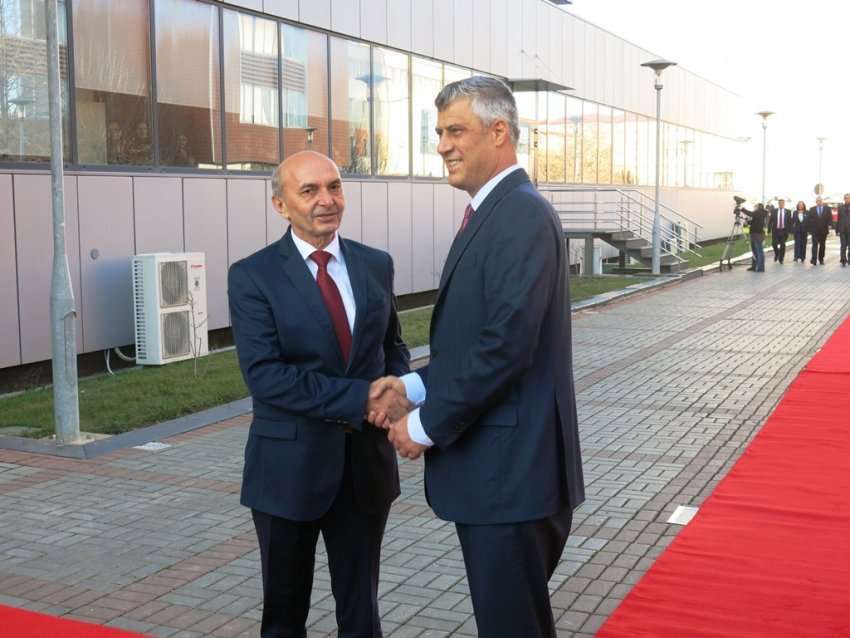 Diplomati amerikan paralajmëroi se Thaçi përmes LDK-së do rrëzimin e Kurtit