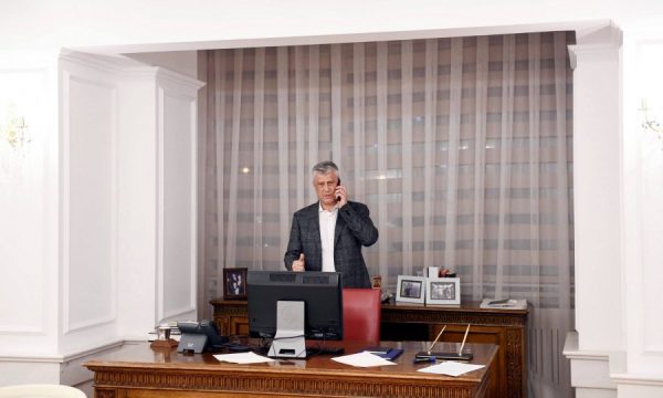 Thaçi njofton se ka nënshkruar dekretin për gjendje të jashtëzakonshme