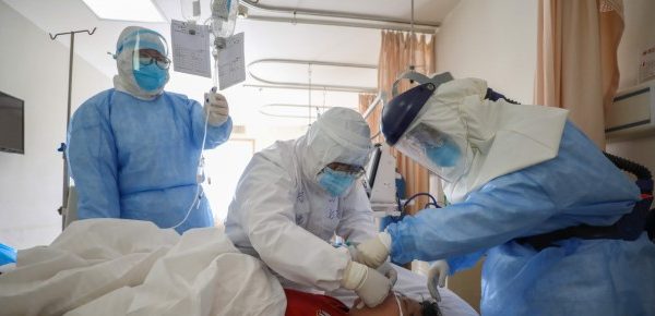 Rusia shënon rekord të ri të infeksioneve ditore me COVID-19