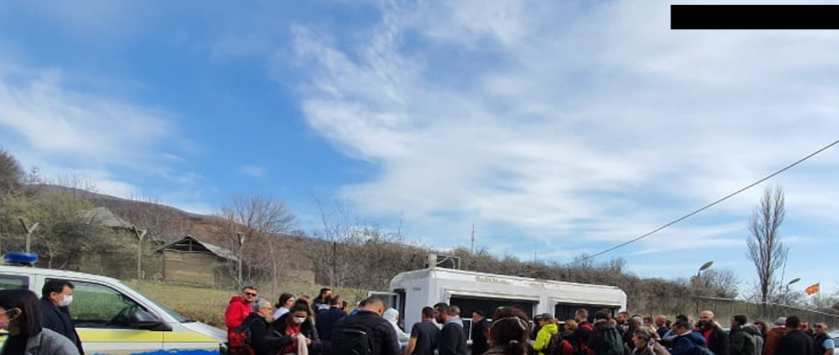 Mbërrijnë qindra kosovarë që ishin nëpër vendet evropiane, presin në pikën kufitare
