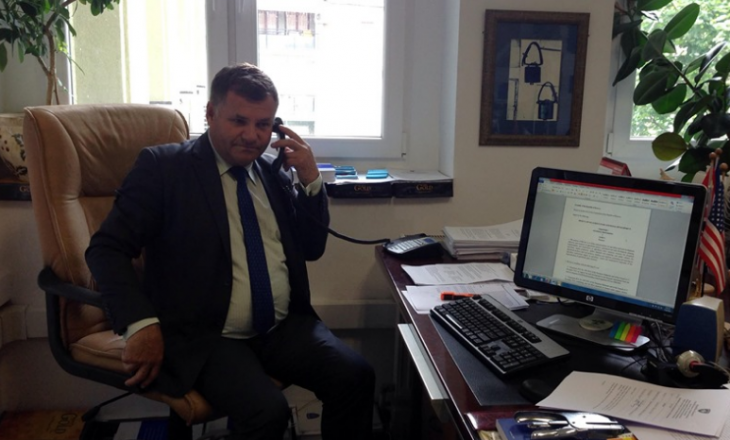 Mustafa pezullon nga puna drejtorin me aktakuzë për keqpërdorim të pozitës zyrtare