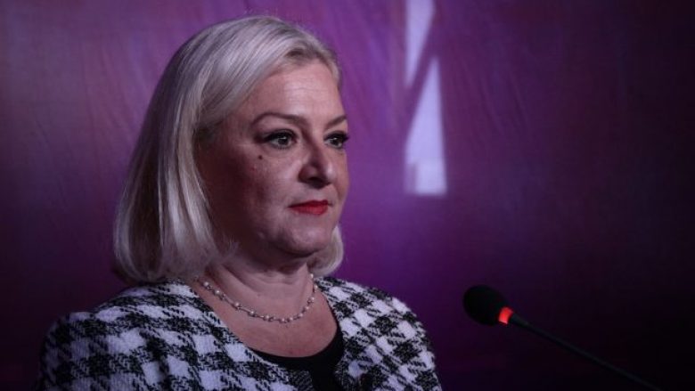 Idrizi i reagon Bahtirit: Nxitja për dhunë e vëllavrasje në kohë pandemie, nuk do koment