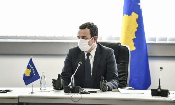 Kurti dhe ambasadorët e akredituar në Kosovës flasin për pakon emergjente