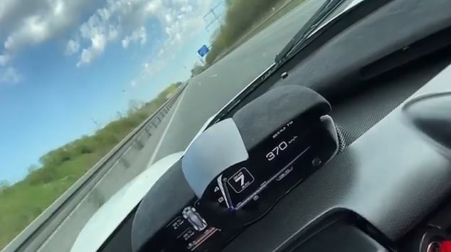 Gjermania në karantinë, shoferi shfrytëzon rastin të vozisë 370 km/h në autostradë