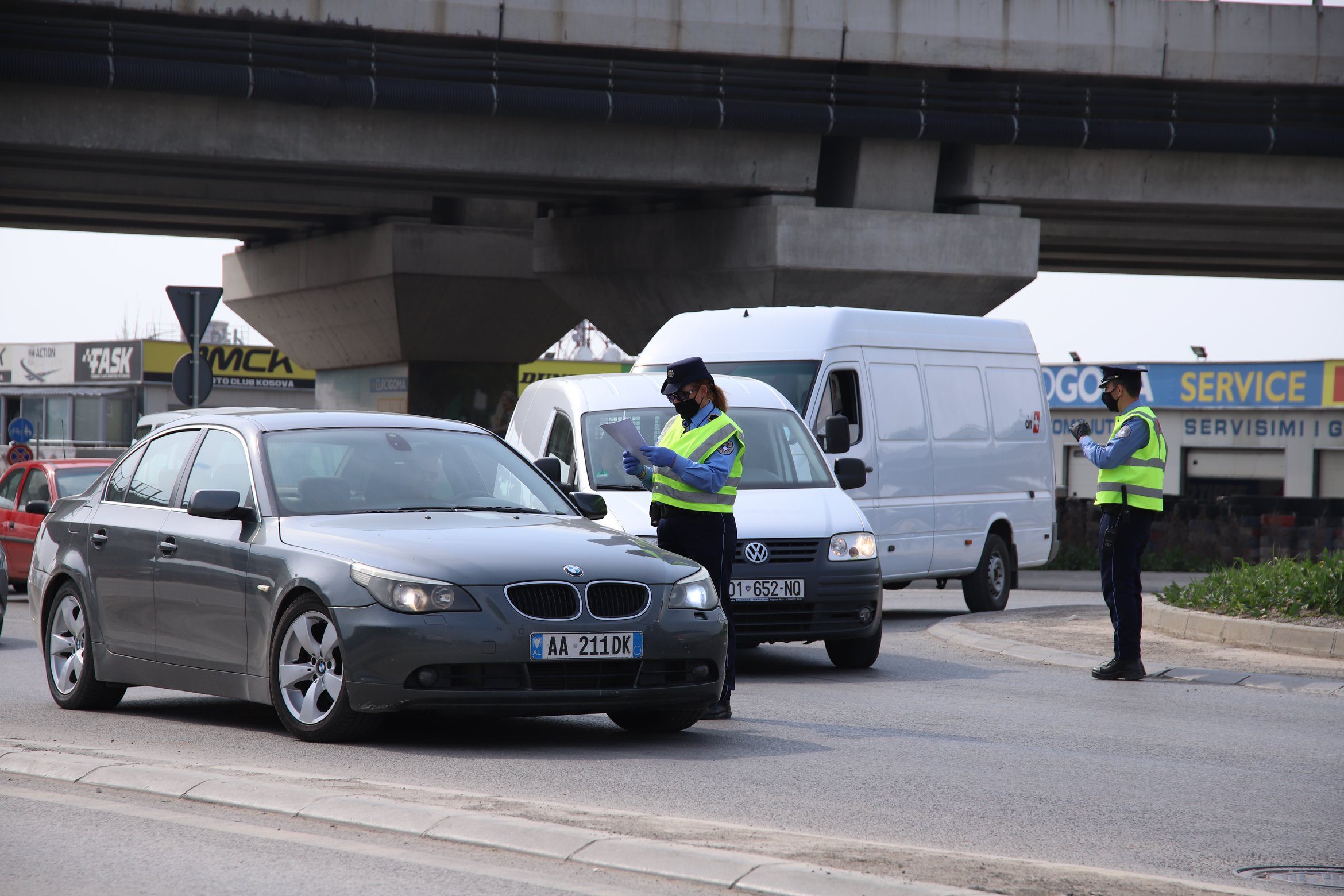 ​Ibishi: Policia e stërngarkuar, nëse masat zgjasin do të ketë vështirësi në menaxhim të situatës