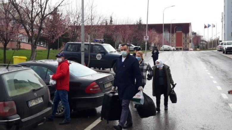 Dalin nga karantina shqiptarët e ardhur nga Gjermania, tani do të vetizolohen në shtëpitë e tyre