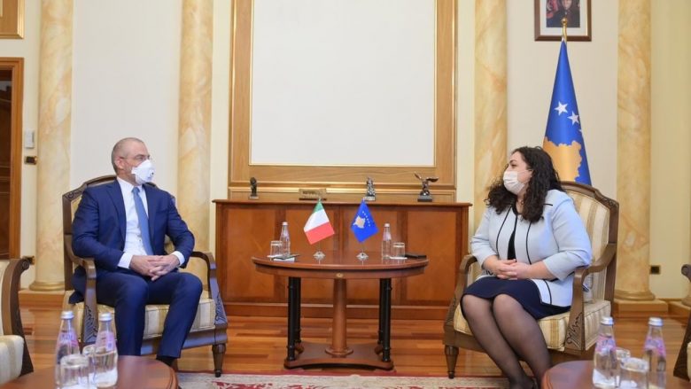 Osmani bisedon me ambasadorin italian rreth përballimit të krizës shëndetësore