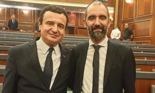 Deputeti i VV’së i kundërpërgjigjet Haradinajt pasi ky i fundit tha se s’i shkon Kurtit në takim