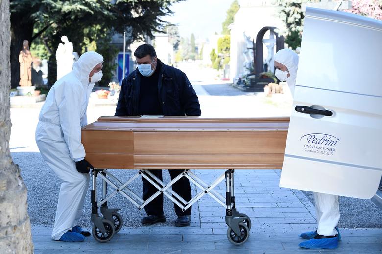 Bie numri i vdekjeve në Itali, për herë të parë që nga 25 marsi