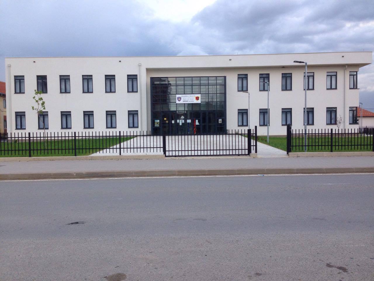 Mbyllja e Zyrës së Punësimit në Drenas, reagon udhëheqësi i saj