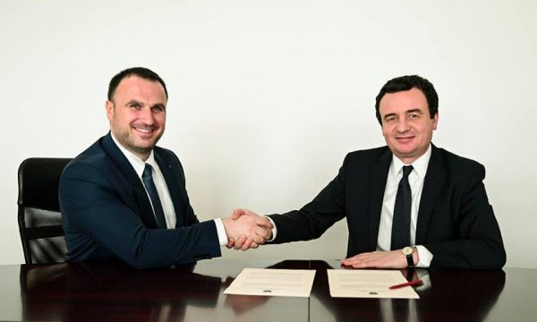 Reagon Dalipi: Të frikësuar nga puna e Kurtit, politikanët e korruptuar u bënë bashkë e na rrëzuan