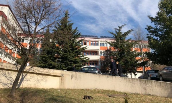 Dalin rezultatet për 26 të testuarit e personelit të Spitalit të Pejës