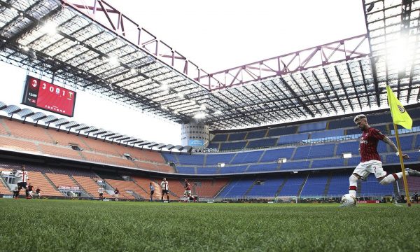 Serie A do të rinisë dhe të gjitha ndeshjet do të luhen në tri qytete?