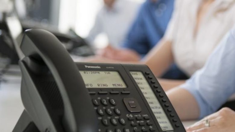 Në Prishtinë hapet Qendra e thirrjeve për qytetarët që kanë ankth dhe frikë nga coronavirusi