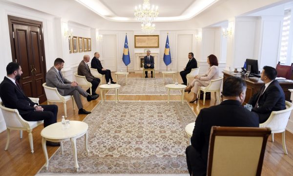 6+ pranon çfarëdo vendimi që vjen nga Presidenti i Kosovës