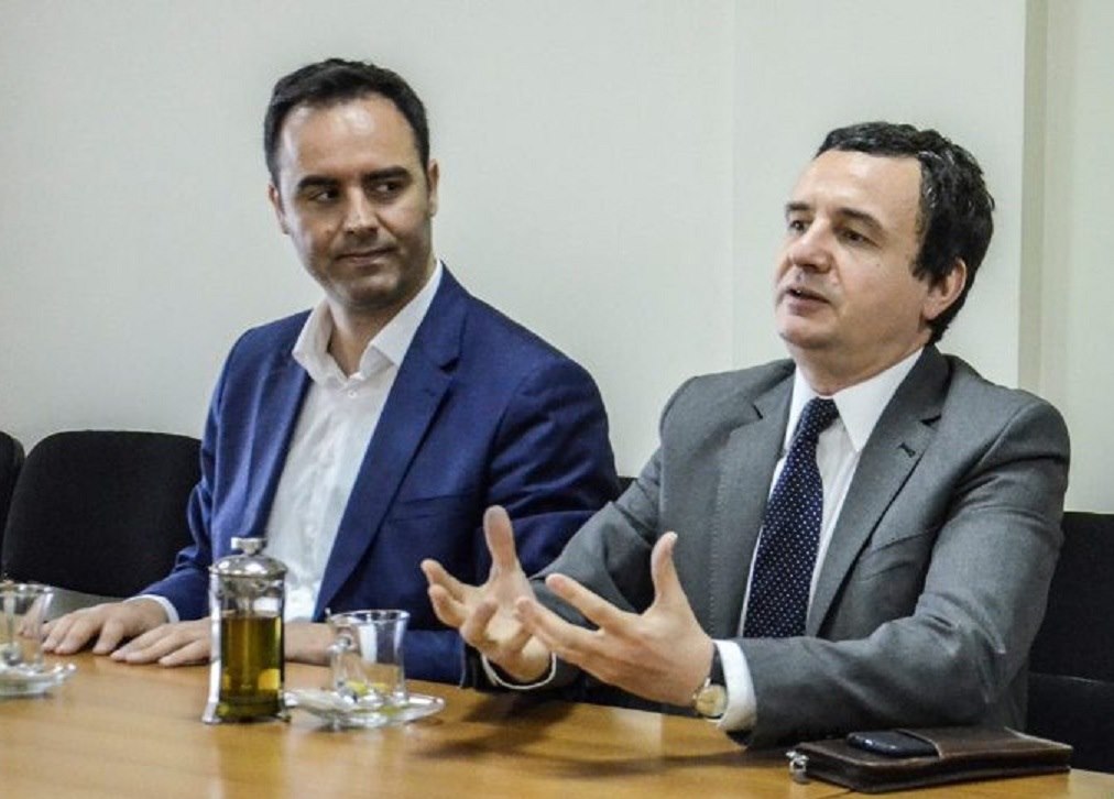 A mund të ketë përçarje të dytë brenda Vetëvendosjes?