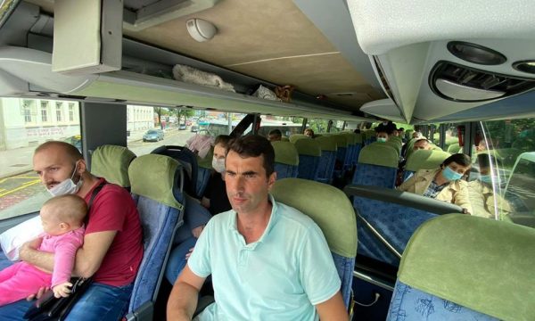 47 kosovarë kthehen nga Sllovenia