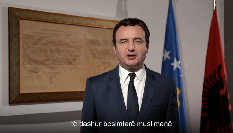 Kurti uron Fitër Bajramin në veçanti për mërgimtarët që nuk patën mundësi të vijnë sivjet në shtëpitë e tyre (VIDEO)