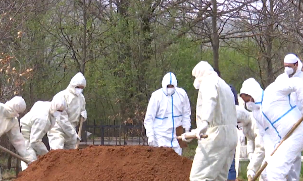 Familja e 63-vjeçares që vdiq nga koronavirusi fajësojnë Spitalin e Prizrenit