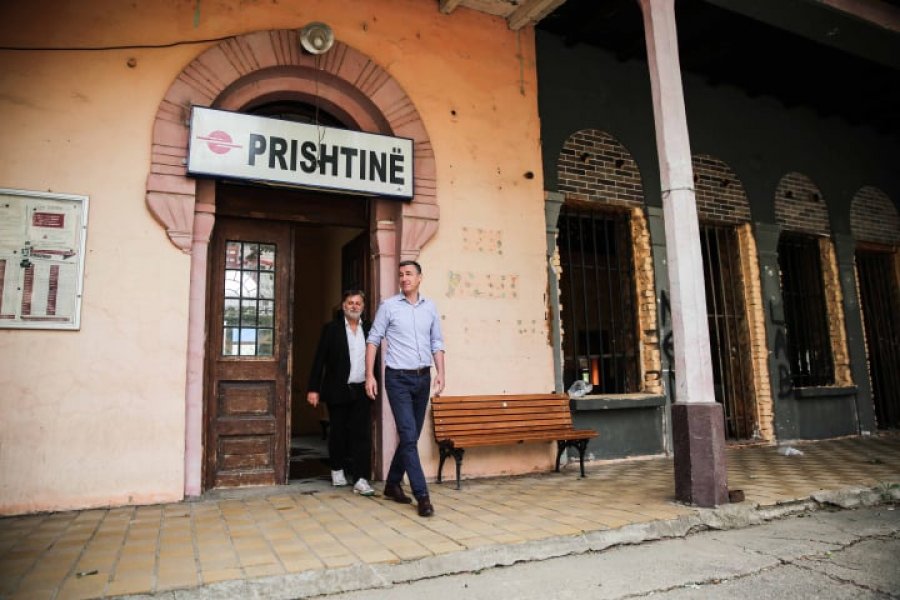 Veseli kërkon që stacioni i trenave në Prishtinë të shndërrohet në “Muze të dhimbjes”