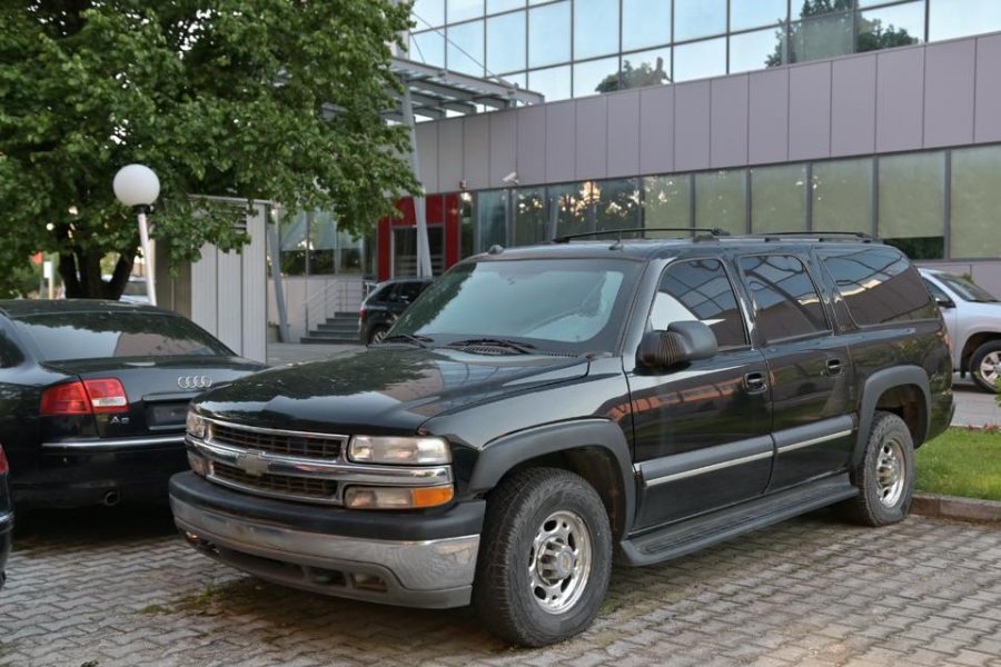 Osmani propozon që vetura në të cilën ishte sulmuar Rugova të ruhet në muze