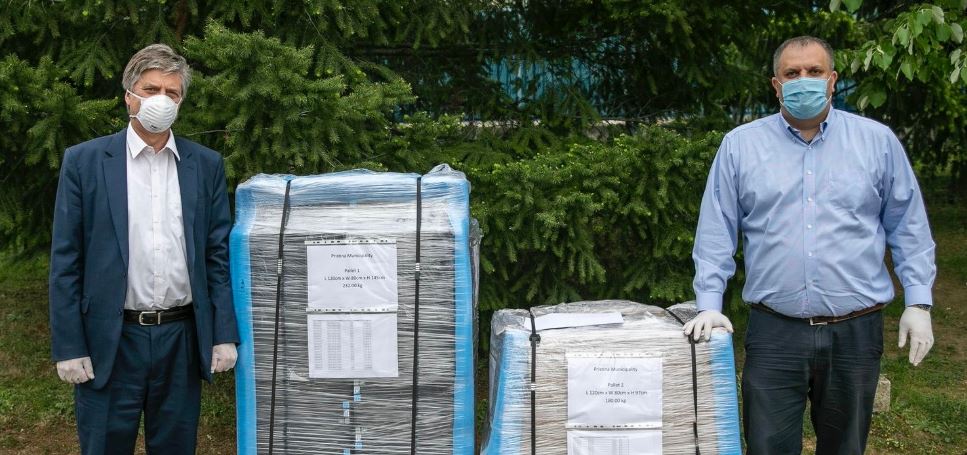 EULEX-i dhuron 30 kompjuterë për Prishtinën