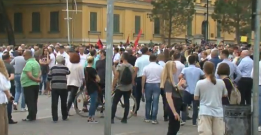 Në Tiranë nisin protestat mastive kundër Qeverisë Rama